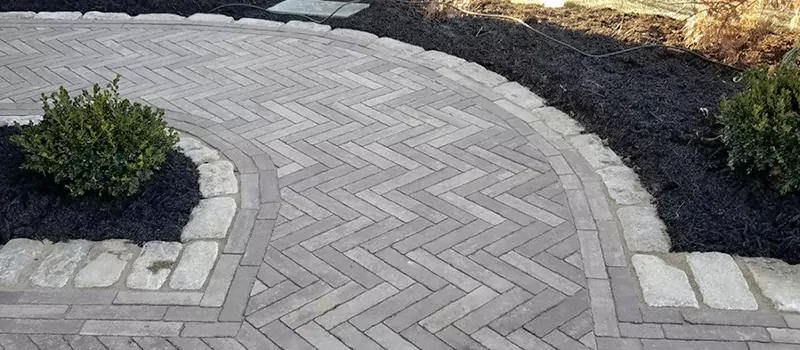 Hydronic Heated Driveway Installation And Repair Services in Glen Abbey, Oakville