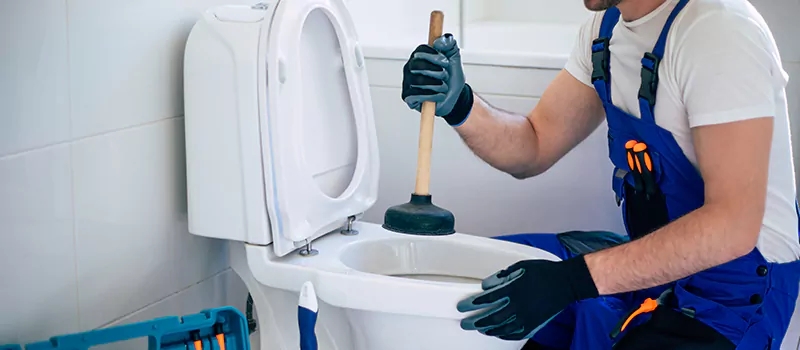 Affordable Power Flushing Services For Commercial Plumbing in Glen Abbey, Oakville
