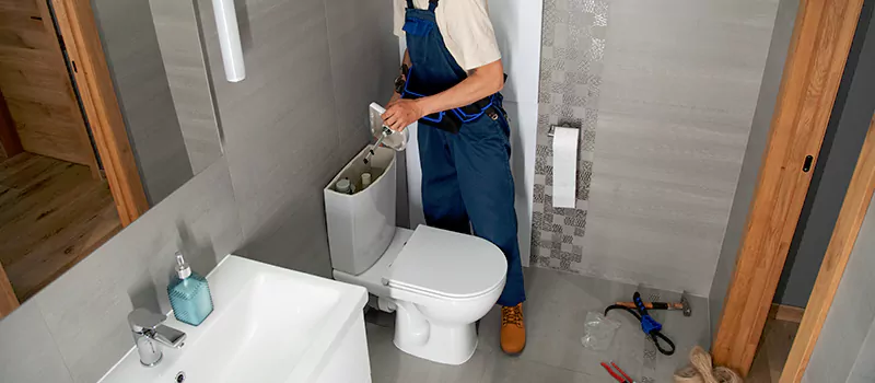 Plumber For Toilet Repair in Glen Abbey, Oakville