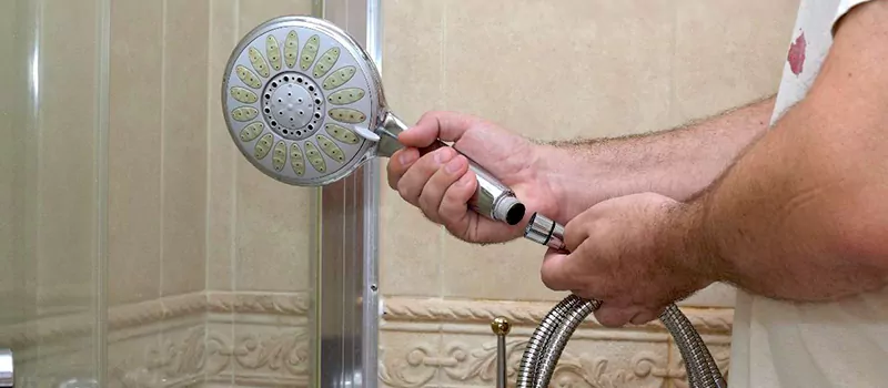 Certified Licenced Plumber for Kitchen Plumbing in Glen Abbey, Oakville